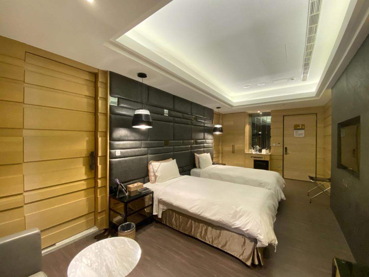 U-Her Hotel Taizhong Zewnętrze zdjęcie