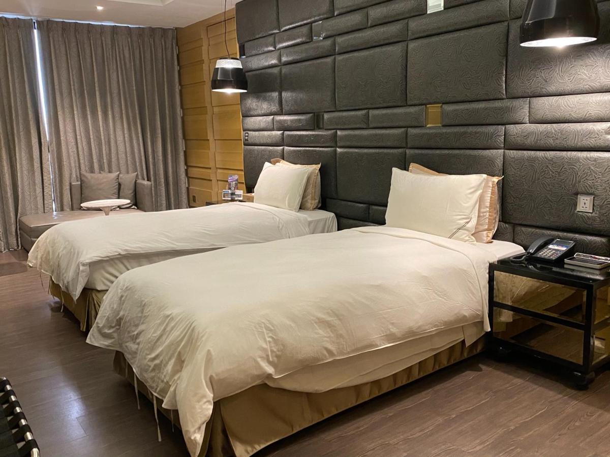 U-Her Hotel Taizhong Zewnętrze zdjęcie