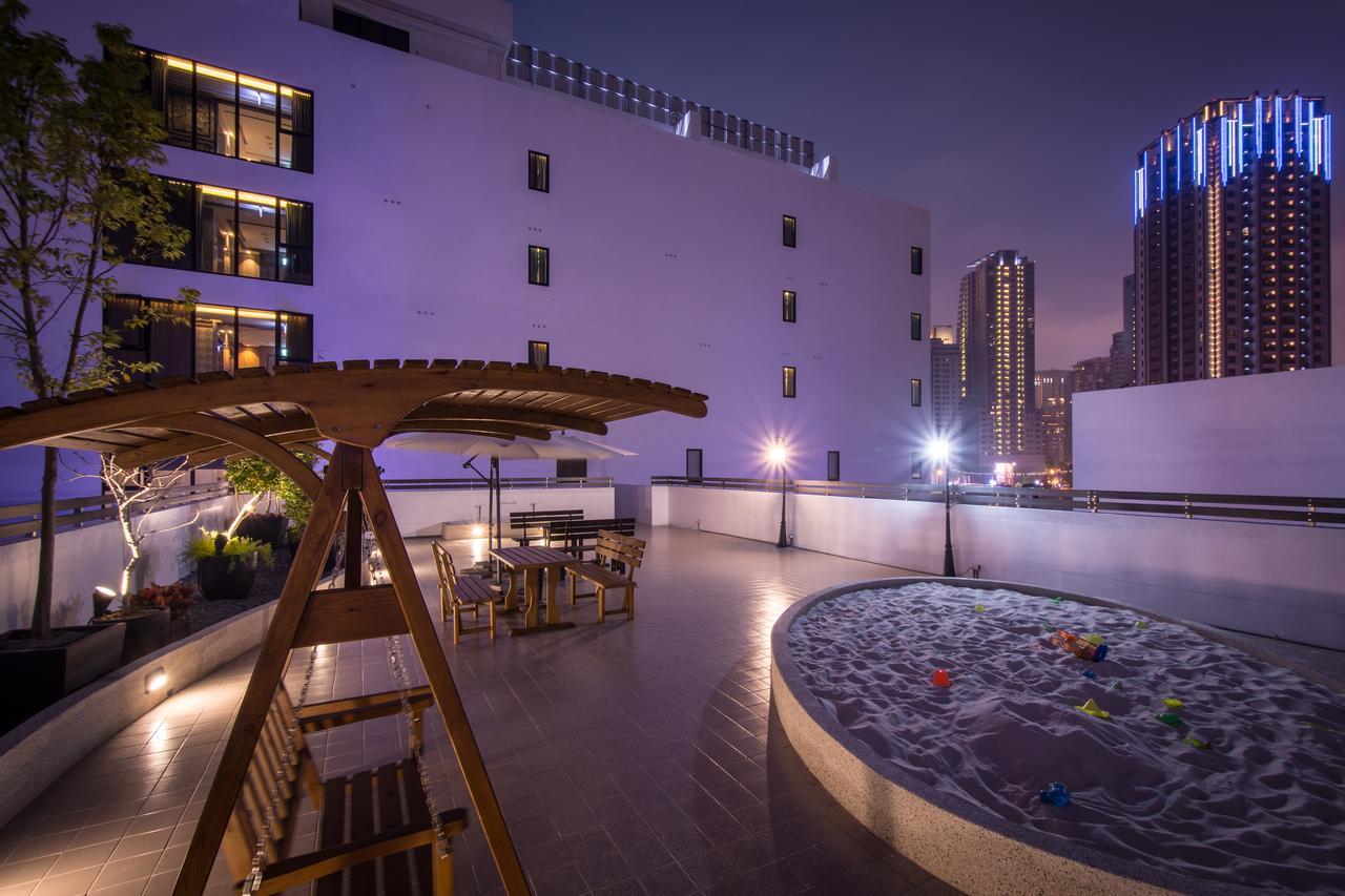 U-Her Hotel Taizhong Zewnętrze zdjęcie