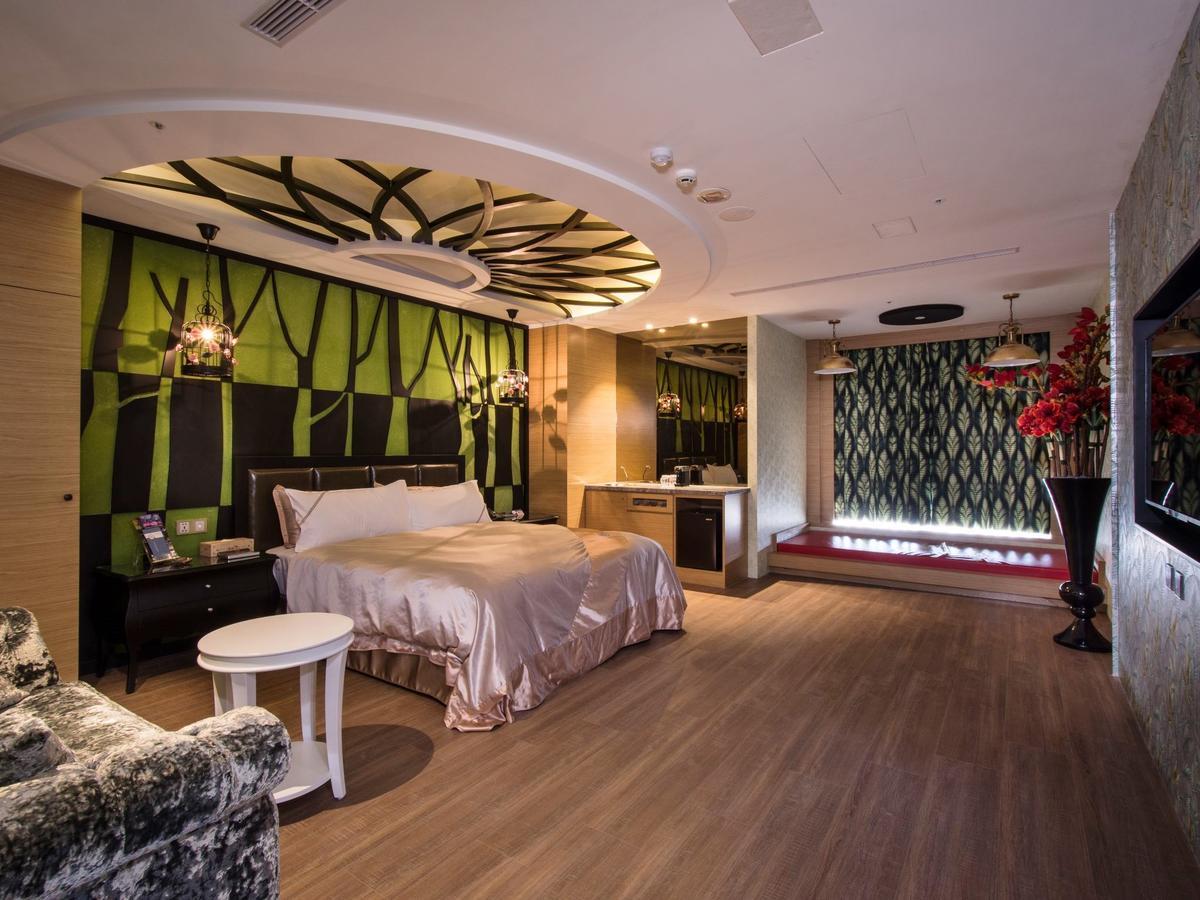 U-Her Hotel Taizhong Zewnętrze zdjęcie