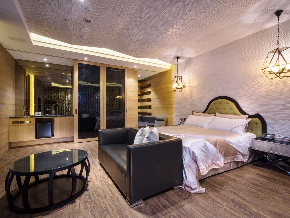 U-Her Hotel Taizhong Zewnętrze zdjęcie