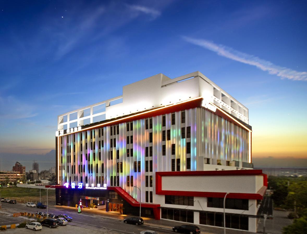 U-Her Hotel Taizhong Zewnętrze zdjęcie
