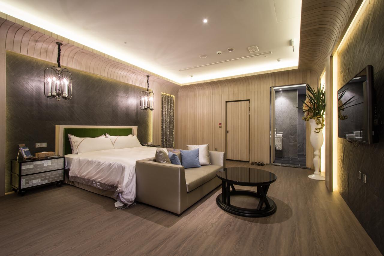 U-Her Hotel Taizhong Zewnętrze zdjęcie