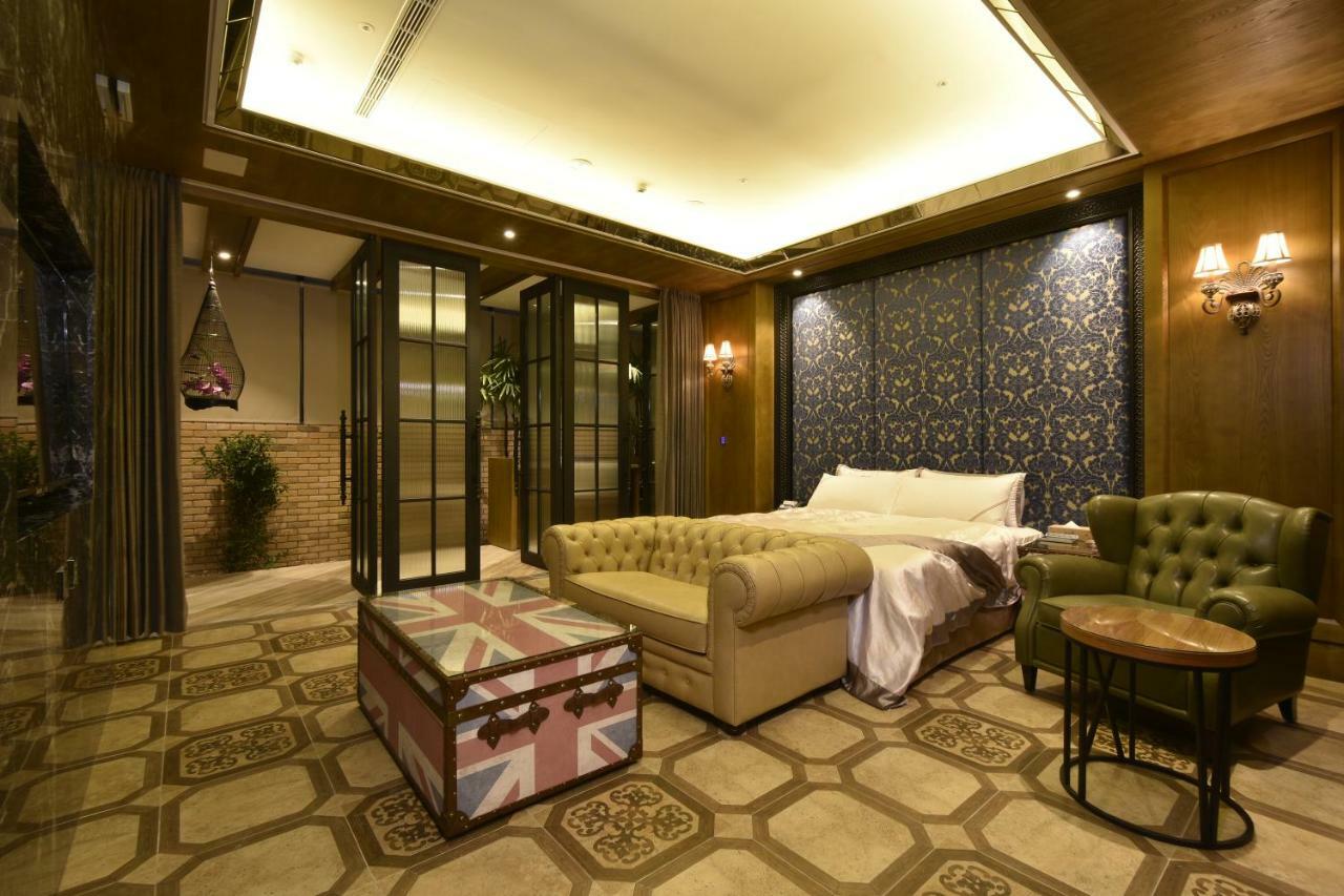 U-Her Hotel Taizhong Zewnętrze zdjęcie
